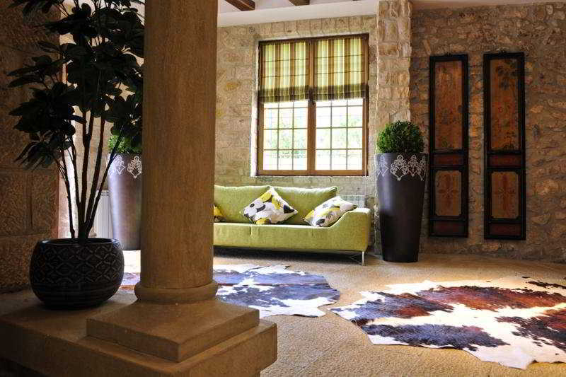 Hotel Palacio Dos Olivos Galdeano Bilik gambar