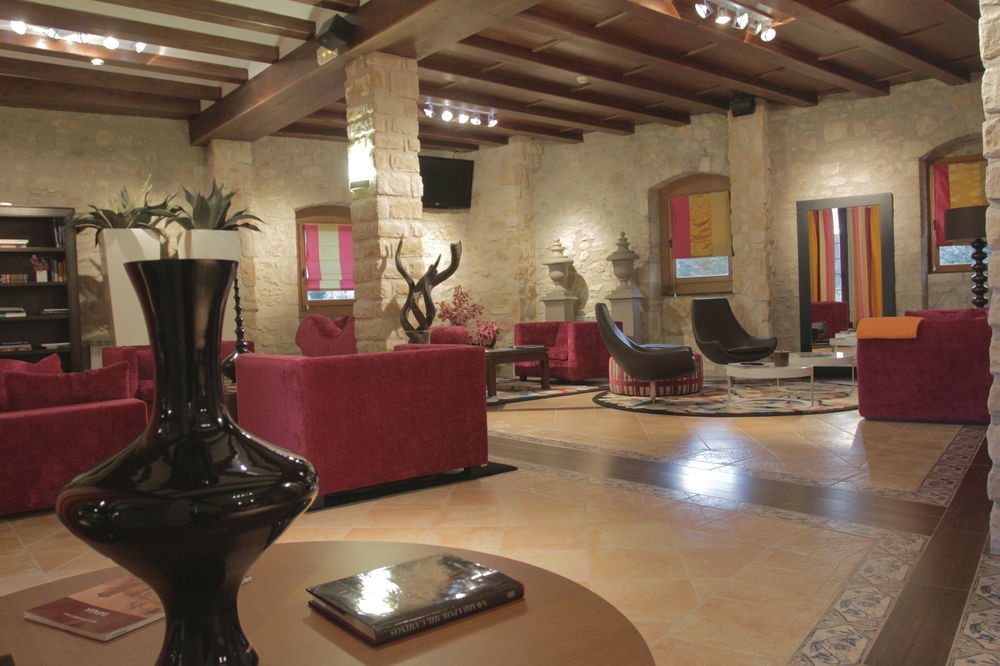 Hotel Palacio Dos Olivos Galdeano Luaran gambar
